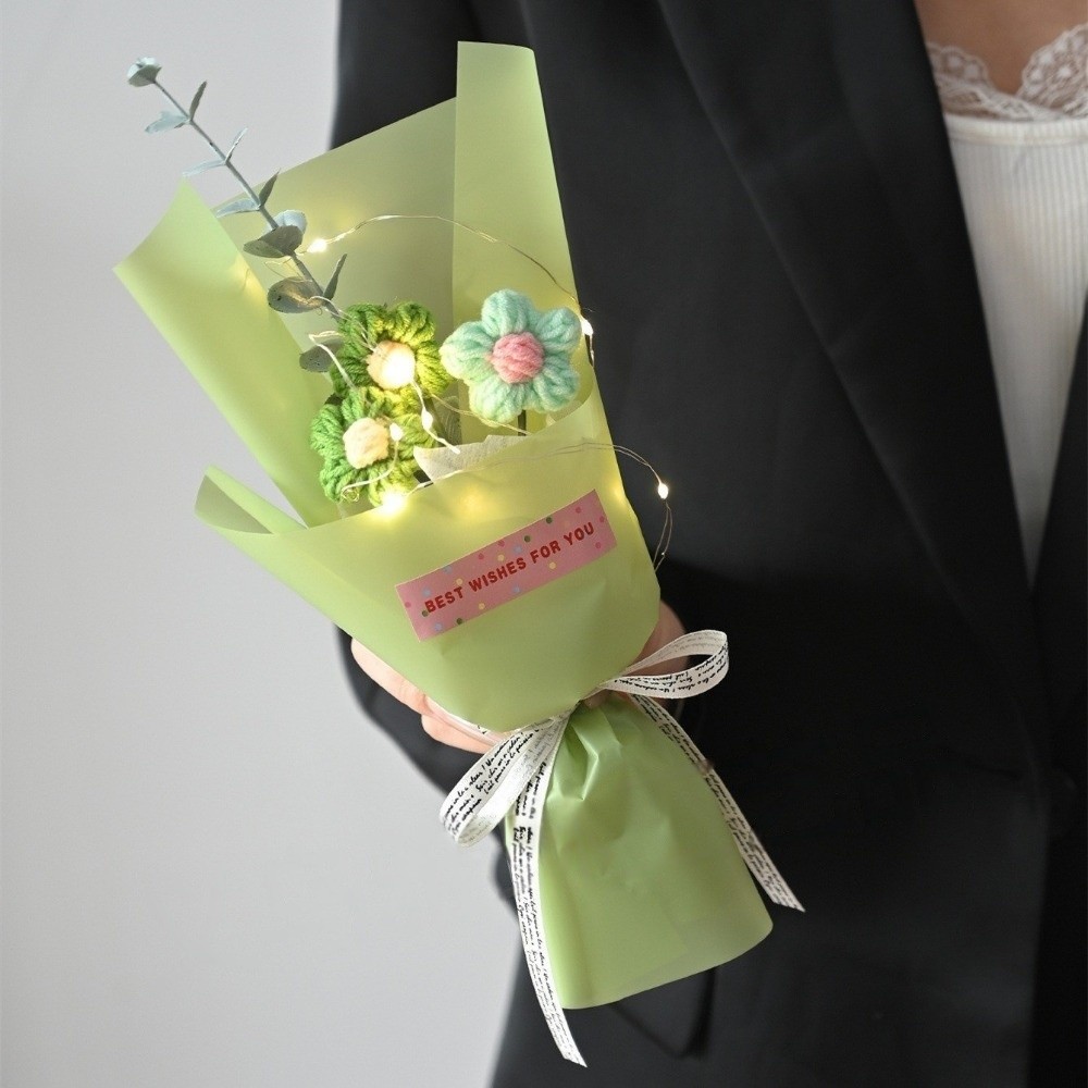 Knitted Crochet Flowers Bouque - مراجعة Photography Lighting Simulation وسعره