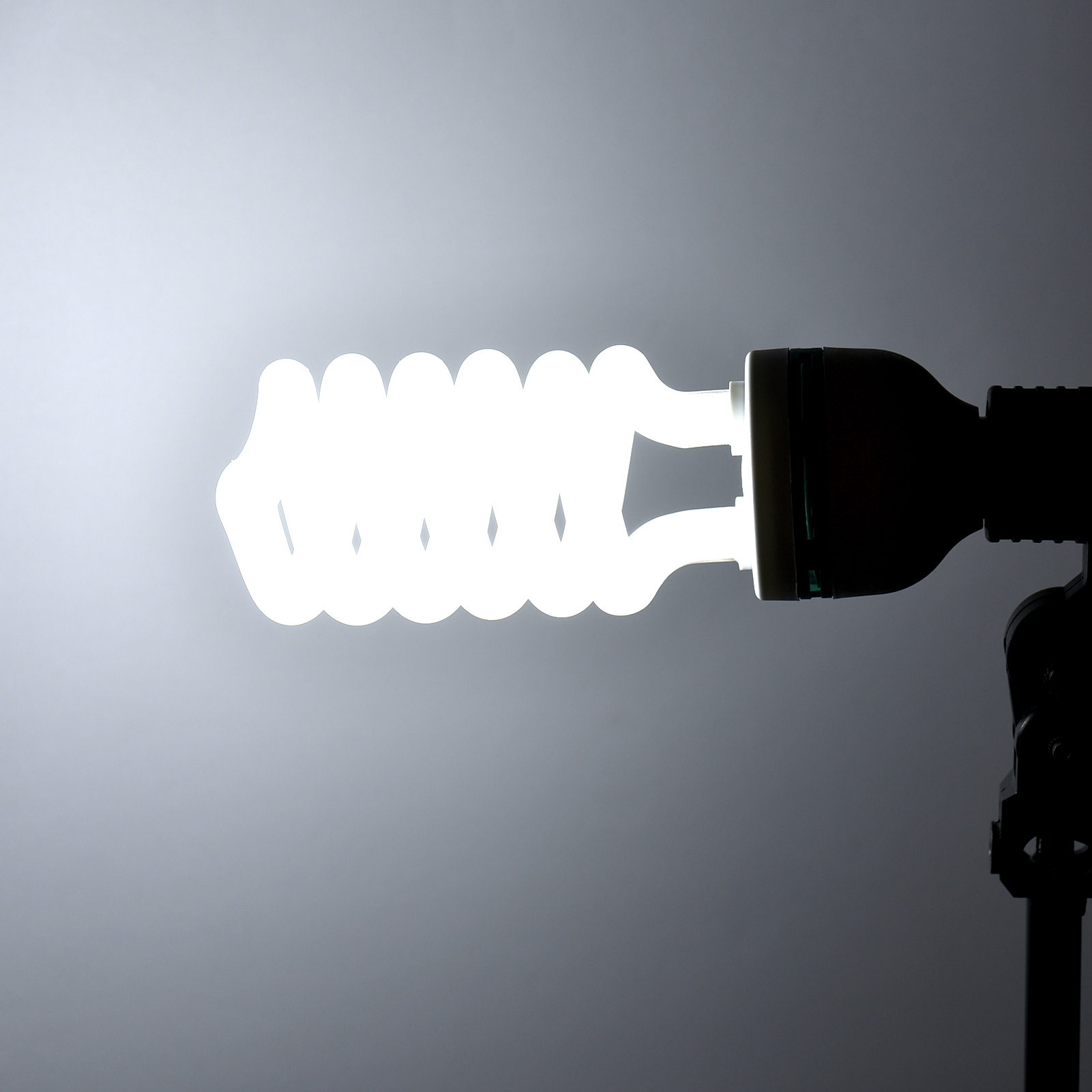 Andoer Spiral Fluorescent Ligh - مراجعة Photography Lighting Tools وسعره