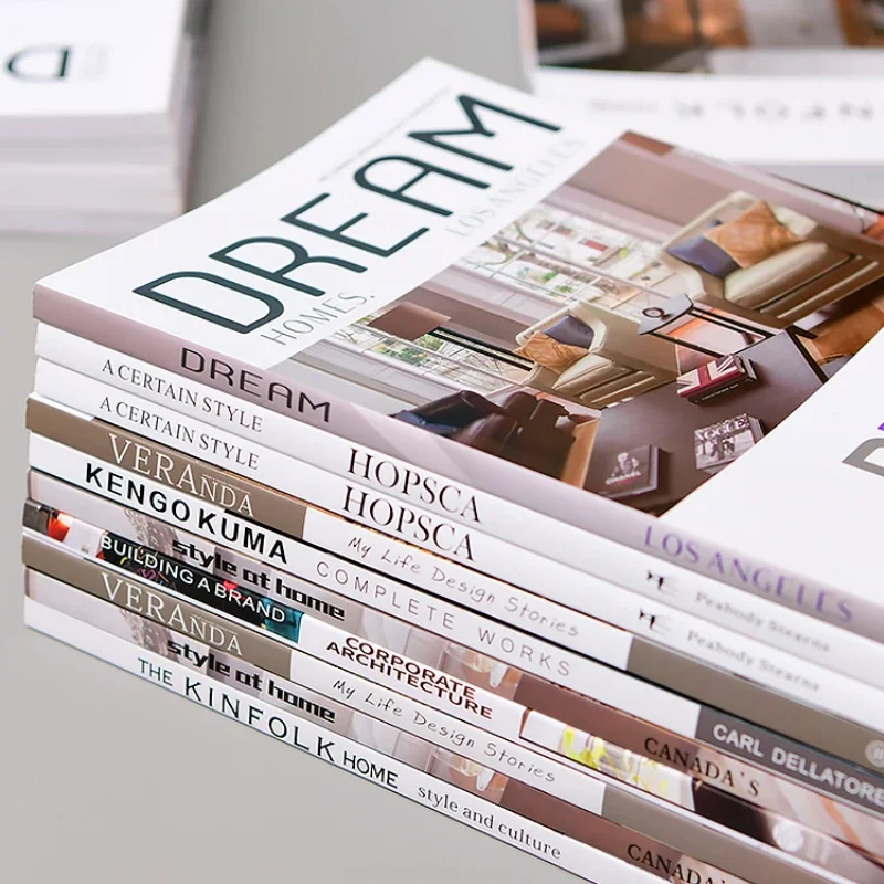 Fashion Magazine with Paper an - مراجعة Lighting In Photography Book وسعره